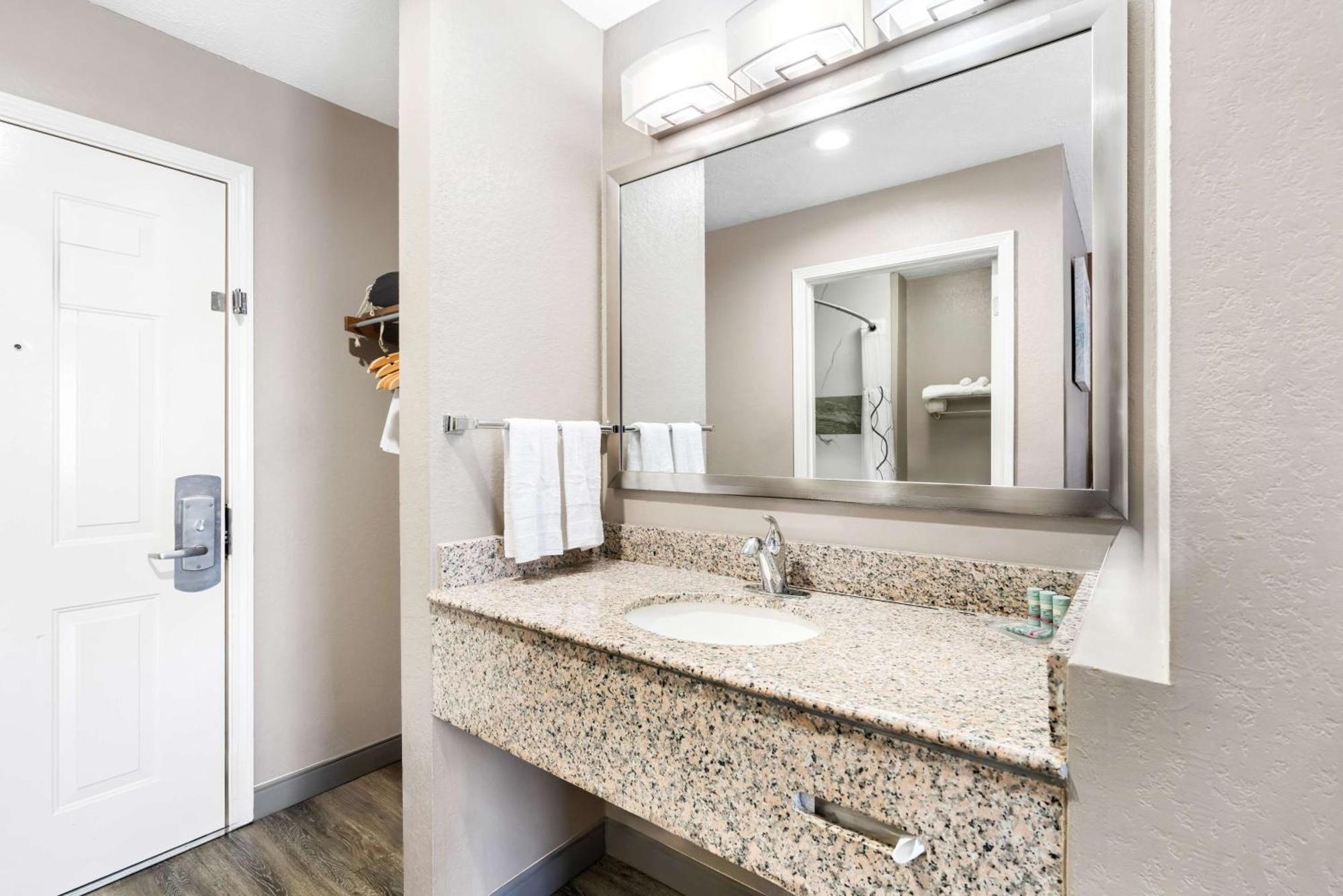Best Western Gateway Inn Yazoo City Εξωτερικό φωτογραφία